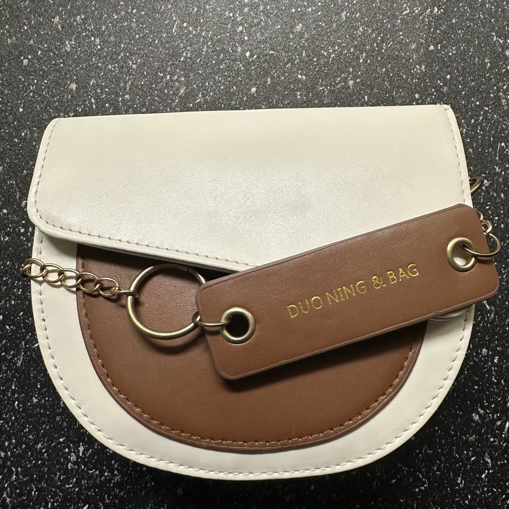 Duo Ning & Bag White and Brown Crossbody